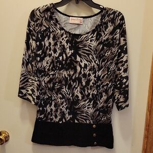 Women's Black and Gray Blouse